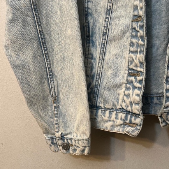 Streetwear Society Denim Jacket with Hood - Picture 3 of 9